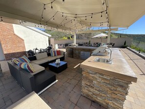 Terrace/patio - Private room with beautiful yard (San Diego)