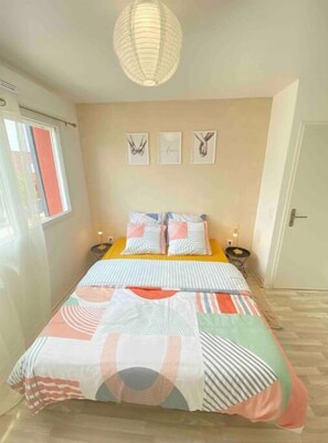 3 chambres, Wi-Fi gratuit, draps fournis