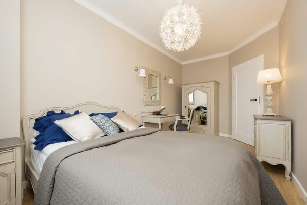 2 Schlafzimmer, Bügeleisen/Bügelbrett, WLAN, Bettwäsche