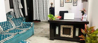 ルームシャラ170ホテルアウラ