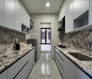 موقد طهي مسطح، مستلزمات طهي/أطباق/أوعية