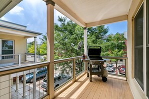 Condo, Multiple Beds, Balcony, Garden View (405 Mason Court (Unit 215)) | Property grounds
