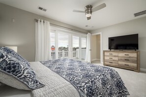 3 bedrooms, WiFi - Unit 2B Canal Place - New to the Vacation Market! (Lewes)