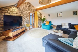 TV, video games, DVD player, offices