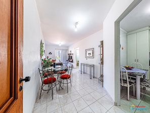 Living area - Paraiso e Tranquilidade na Guilhermina (Praia Grande)