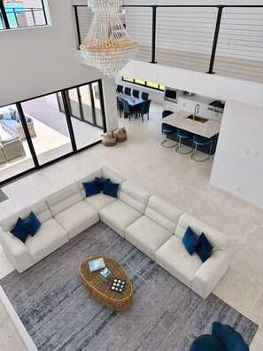 Stereo - Vantage Point Exuma Luxury Villa - Heated Pool (Rokers Point Settlement)