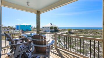 House, 3 Bedrooms | Property grounds