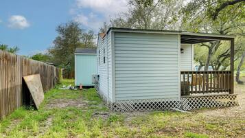 Apartment (0 Bedroom) | Interior