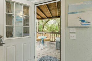 Apartment (0 Bedroom) | Interior