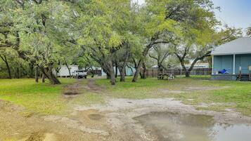 Apartment (0 Bedroom) | Interior