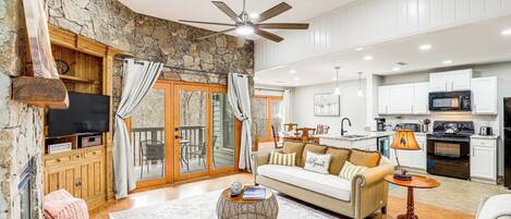 Apartment (3 Bedrooms) | Front of property
