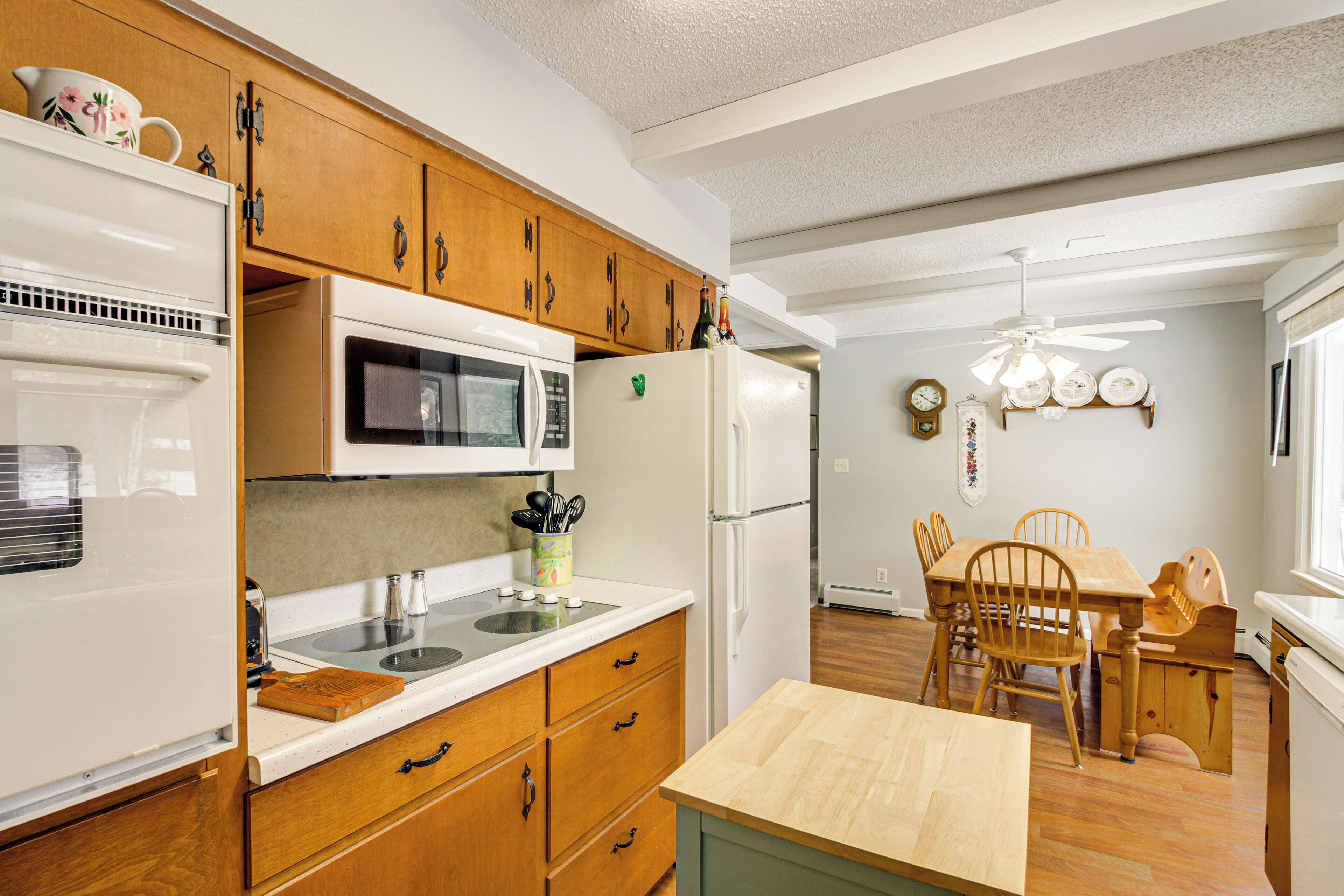 House (2 Bedrooms) | Interior