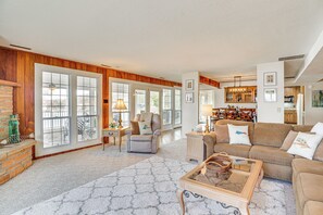 House (5 Bedrooms) | Interior - Lake of the Ozarks Haven w/ Decks, Dock & Kayaks! (Roach)