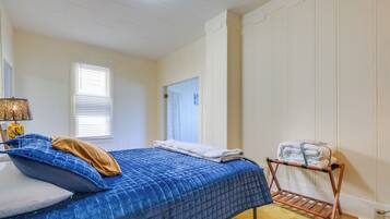 Apartment (0 Bedroom) | Interior