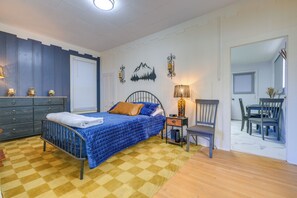 Apartment (0 Bedroom) | Interior