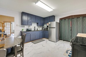 Apartment (0 Bedroom) | Bahagian dalam