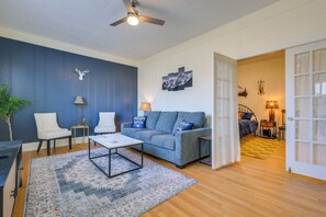 Apartment (0 Bedroom) | Interior