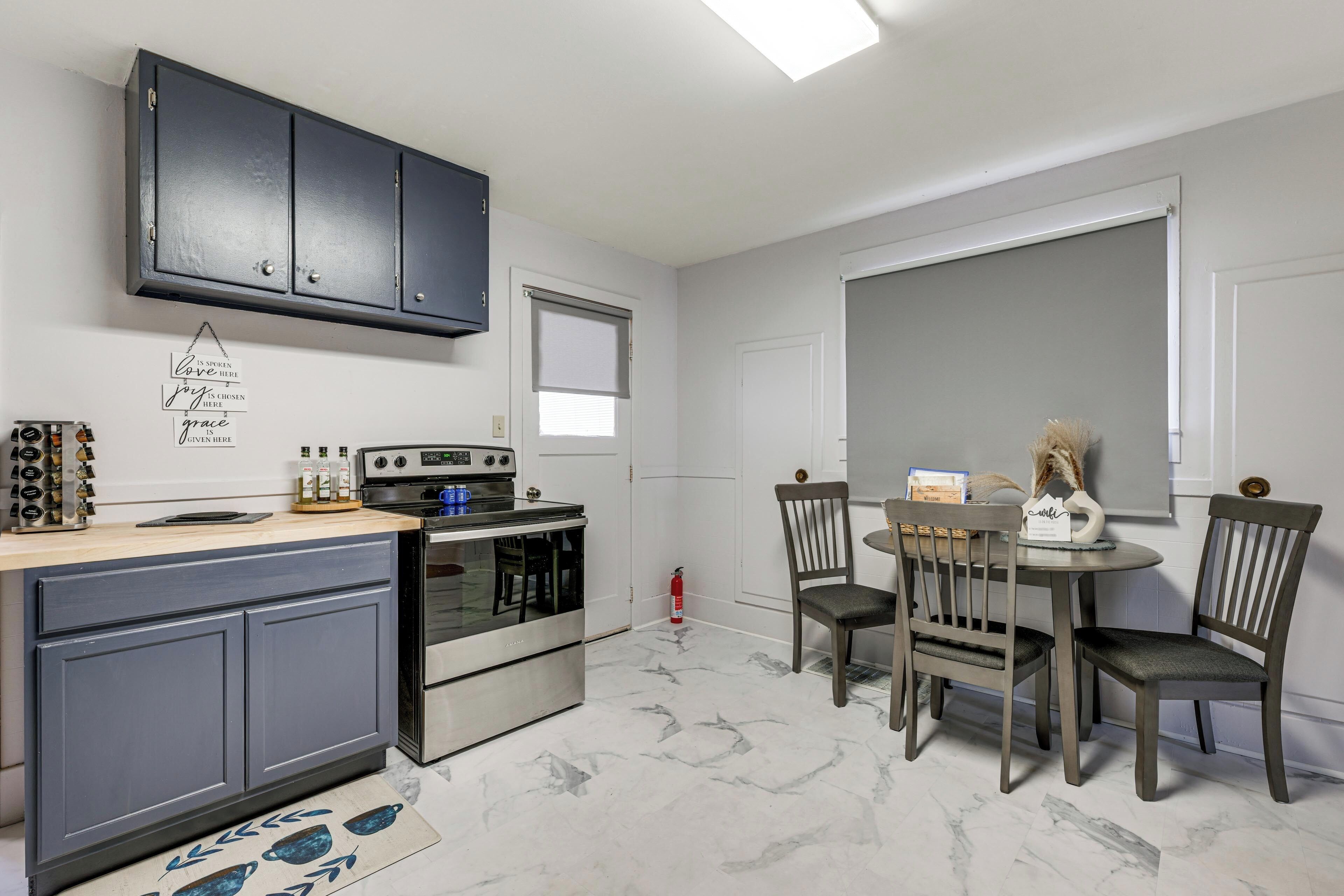 Apartment (0 Bedroom) | Interior