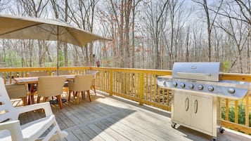 House (4 Bedrooms) | Front of property