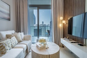 TV - Comfortable 1BR at Reva Residences, Business Bay by Deluxe Holiday Homes (Dubai)