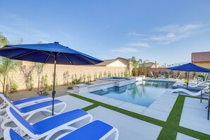 House (5 Bedrooms) | Interior