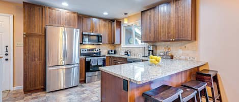 House (3 Bedrooms) | Interior