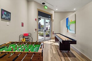 Spielezimmer