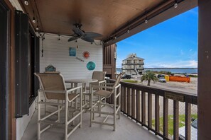 Outdoor dining - ☀️Sugar Dunes 211-Walk2Beach-Sound View-2BR☀️ (Navarre Beach)