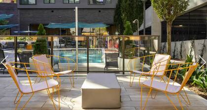 Luxe Midtown-ATL Oasis-5Star Amenities +Free Parking!