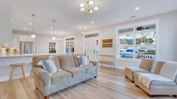 Smart TV, fireplace, video games, stereo