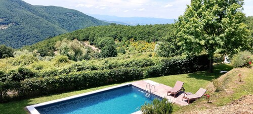 Camera con Bagno, Angolo Giorno, Loggia Esterna, Vasca Idromassaggio e Piscina