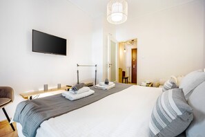 1 bedroom, iron/ironing board, WiFi, bed sheets - TOP SIGHTSEEING ELEGANT FLAT AT ACROPOLIS (Athina)