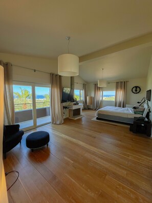 4 Schlafzimmer, Bügeleisen/Bügelbrett, WLAN, Bettwäsche