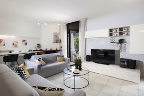 Apartamento, para fumantes | 2 quartos