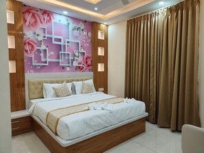 豪華客房 | 埃及棉床單、高級寢具、房內夾萬、獨特設計