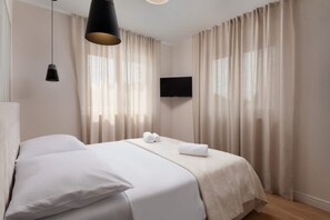 6 chambres, fer et planche à repasser, Wi-Fi, literie fournie