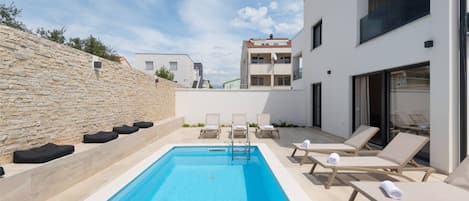 Una piscina climatizada