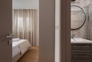 6 Schlafzimmer, Bügeleisen/Bügelbrett, WLAN, Bettwäsche
