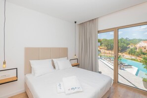 5 室のベッドルーム、アイロン / アイロン台、WiFi、ベッドシーツ