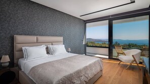 4 chambres, fer et planche à repasser, Wi-Fi, literie fournie