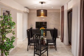 Dining - Villa Clementine with pool, sea view, big group, near sea, pet friendly, bbq, family, quite area (Sutivan)