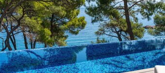 Villa Contessa - Top 200 ultra luxury world villas, infinity pool, beachfront, sea view, family, stylish