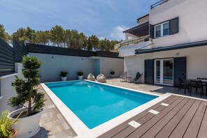Pool - Villa Del Mar in Milna with a pool, near beach, quite area, sea view, pet friendly, family (Milna)