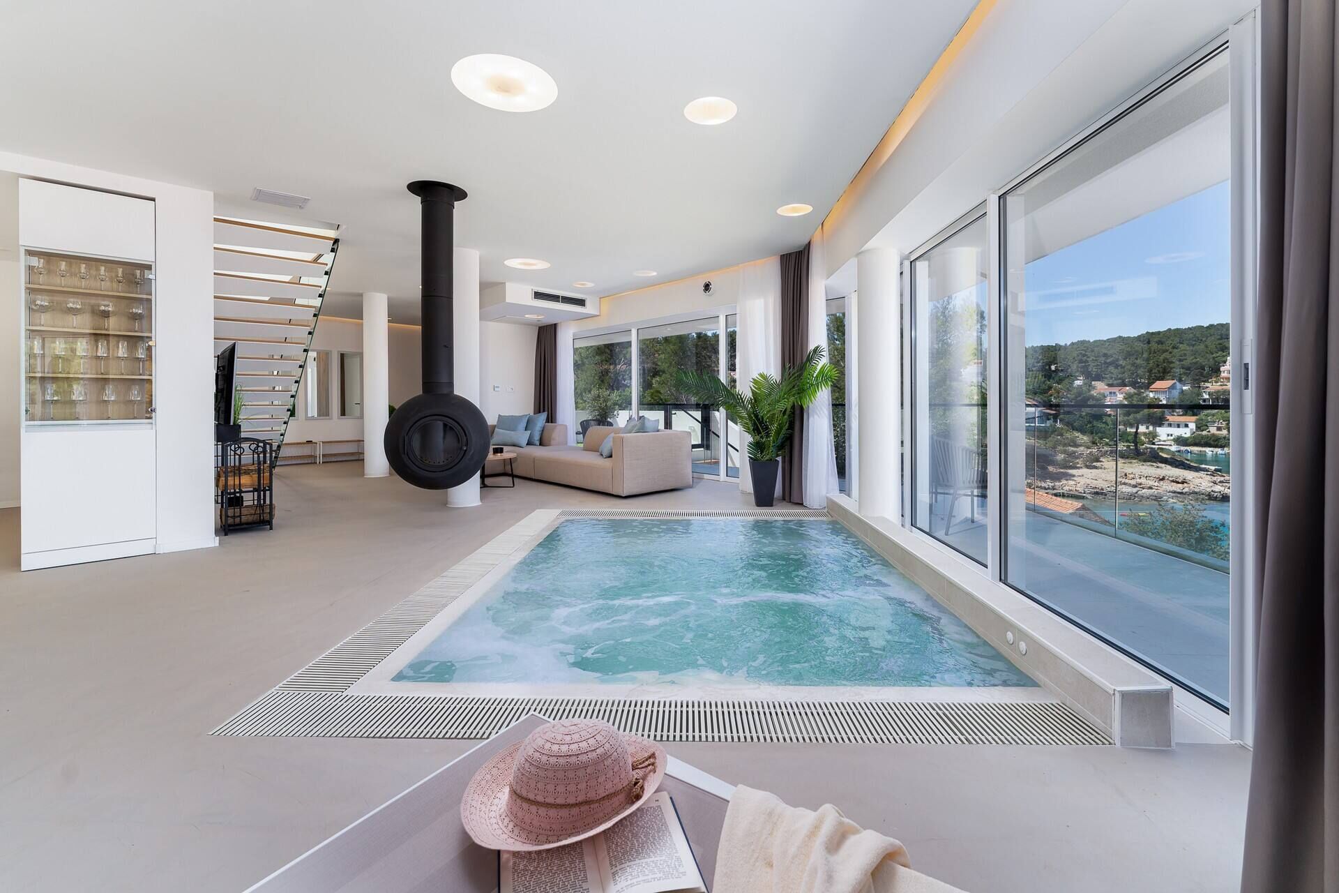 Estate Da Noi, Heated Indoor & Outdoor Pool, Sea View, Sauna, Family, Bbq - Jelsa