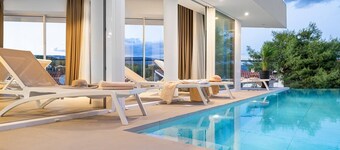 Estate da Noi, heated indoor & outdoor pool, sea view, sauna, family, bbq