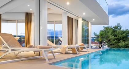 Estate da Noi, heated indoor & outdoor pool, sea view, sauna, family, bbq