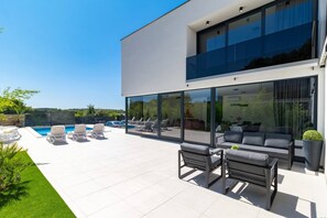 Terassi/patio