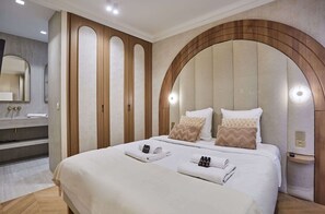 2 chambres, fer et planche à repasser, Wi-Fi gratuit, draps fournis