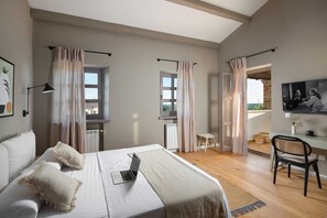 4 soverom, strykejern/-brett, wi-fi og sengetøy