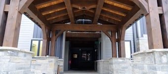 Mountain House - The Ultimate Family Getaway!